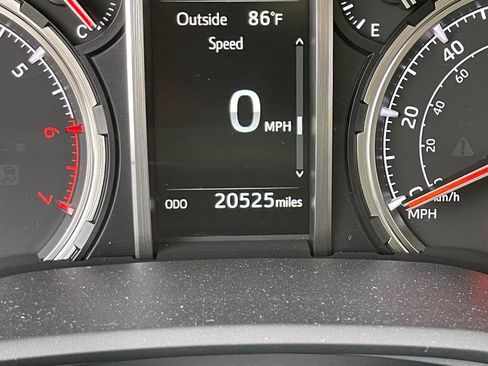 Used 2023 Toyota 4Runner Limited image 10