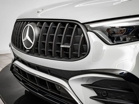 New 2026 Mercedes-Benz GLC 43 AMG 4MATIC image 3