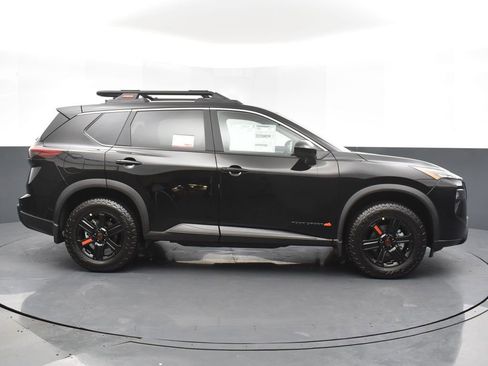 New 2026 Nissan Rogue Rock Creek image 4