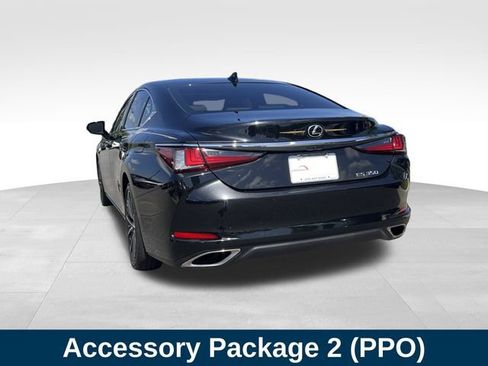 Used 2022 Lexus ES 350 w/ Premium Package FWD image 3