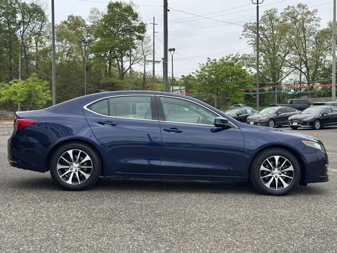 Used 2015 Acura TLX w/ Technology Package FWD image 6