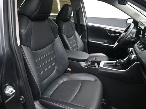 Used 2024 Toyota RAV4 Limited w/ Advanced Technology Package image 30