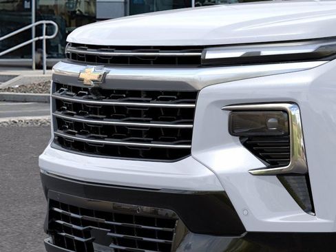 New 2026 Chevrolet Traverse High Country AWD/4WD image 13