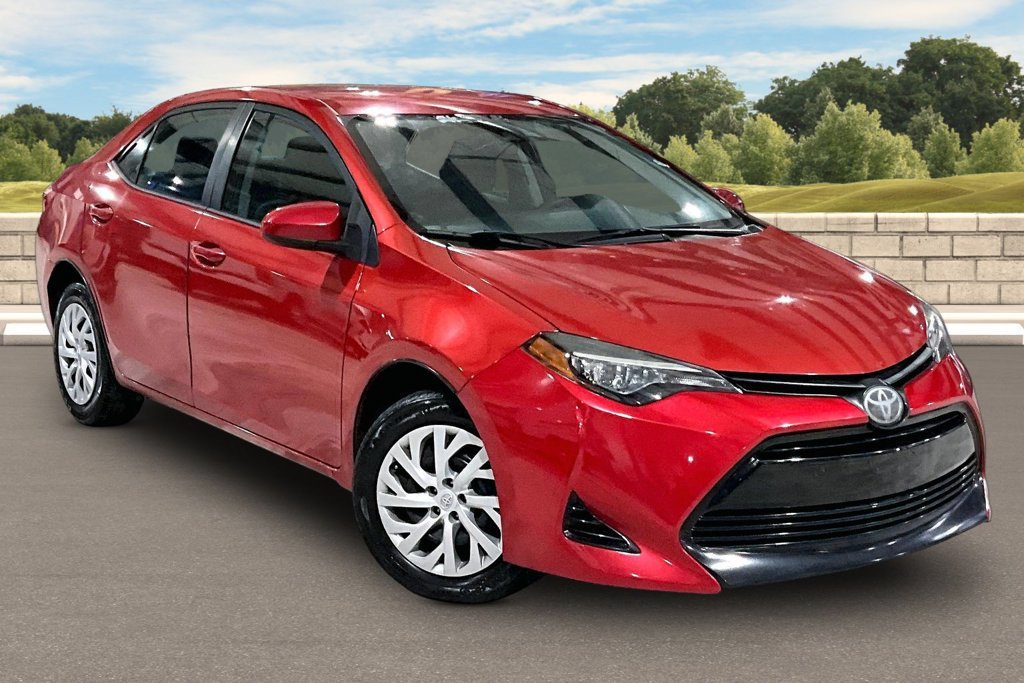 Used 2019 Toyota Corolla LE FWD image 2