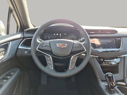 New 2026 Cadillac XT5 Premium Luxury w/ Driver Assist Package AWD/4WD image 25