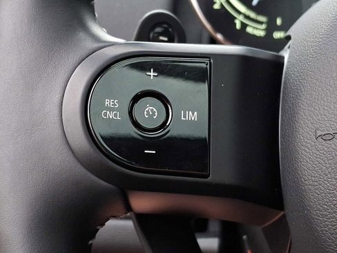 Used 2024 MINI Cooper Countryman S w/ Premium Package AWD/4WD image 17