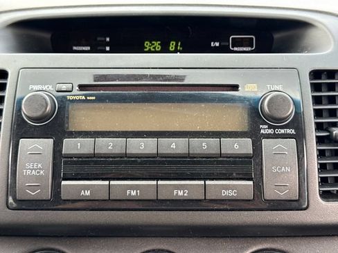 Used 2006 Toyota Camry LE FWD image 27