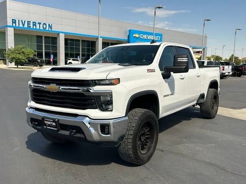 Used 2024 Chevrolet Silverado 3500 LT w/ All Star Edition AWD/4WD image 12