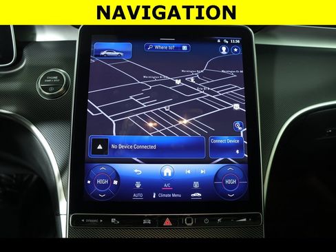 Used 2024 Mercedes-Benz C 300 4MATIC Sedan image 5