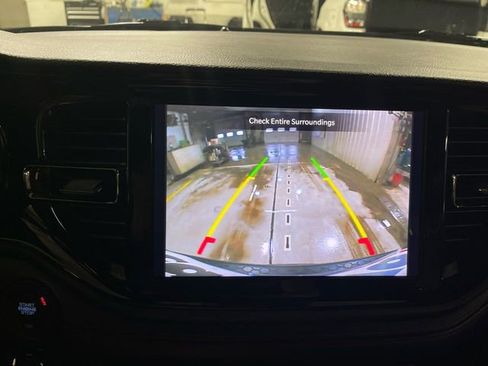 Certified 2024 Dodge Durango GT image 17