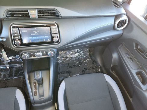 Certified 2025 Nissan Versa S w/ Trunk Package image 16