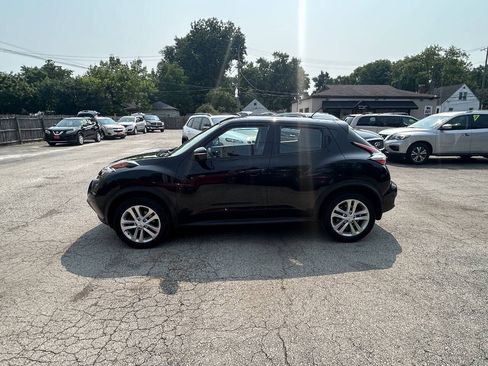 Used 2016 Nissan Juke S FWD image 4