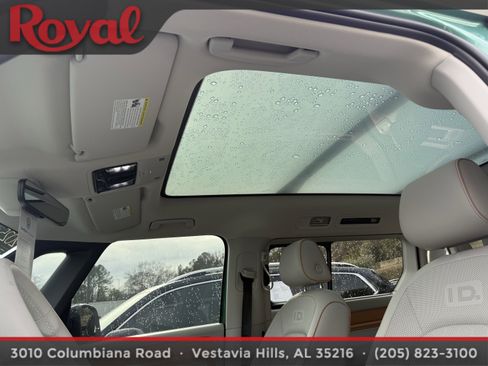 Certified 2025 Volkswagen ID. Buzz 1st Edition image 17