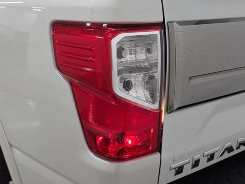 Used 2017 Nissan Titan Platinum Reserve AWD/4WD image 32
