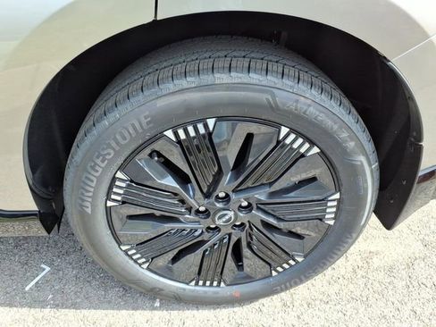 New 2026 Nissan Murano Platinum AWD/4WD image 4