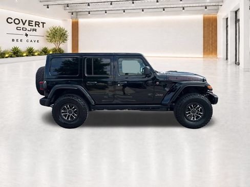 Used 2026 Jeep Wrangler Unlimited Rubicon AWD/4WD image 23