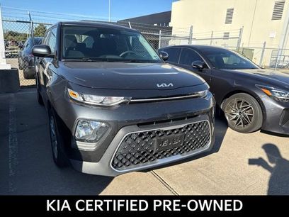 Used 2022 Kia Soul LX