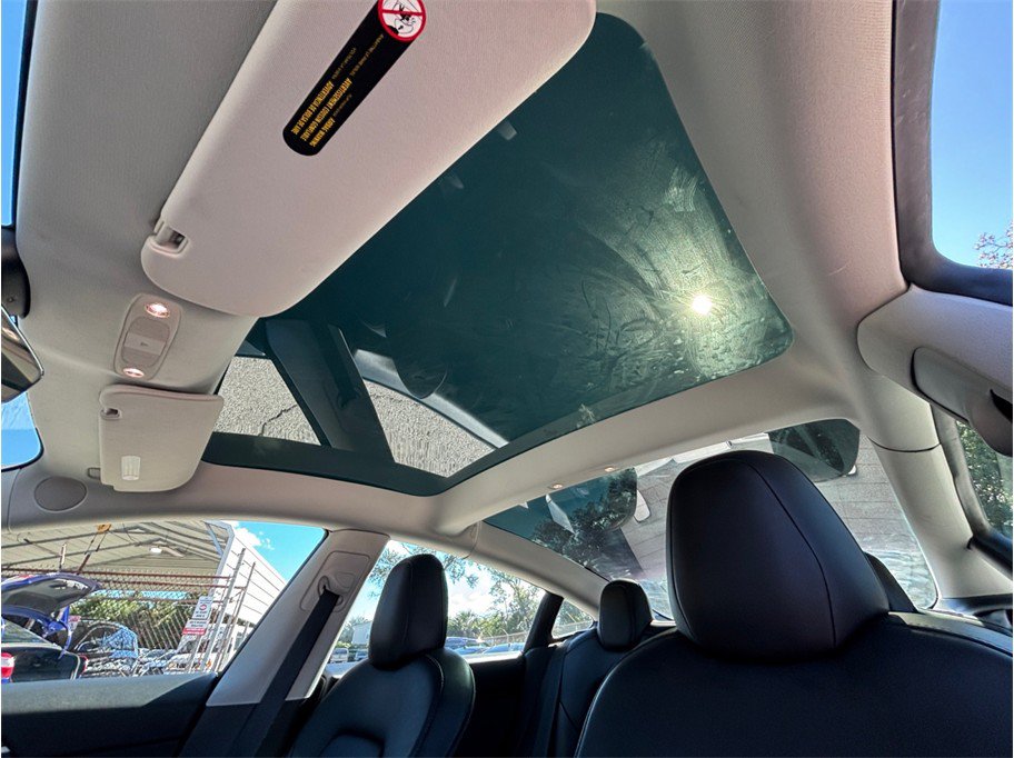 Used 2022 Tesla Model 3 RWD image 31