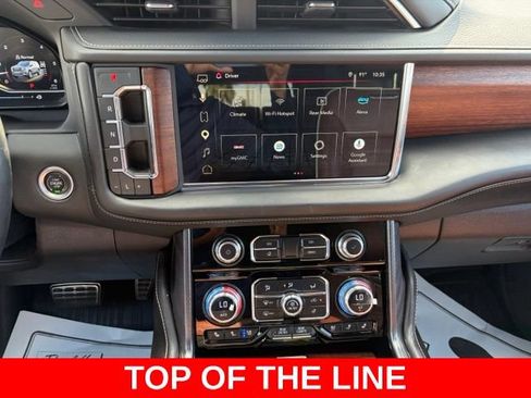 Used 2023 GMC Yukon Denali Ultimate AWD/4WD image 26