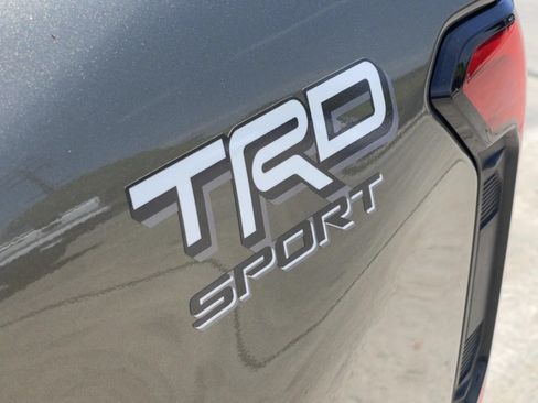 Used 2025 Toyota Tacoma TRD Sport AWD/4WD image 6