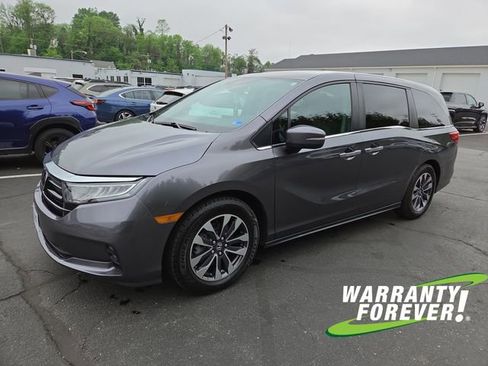 Used 2024 Honda Odyssey EX-L image 3