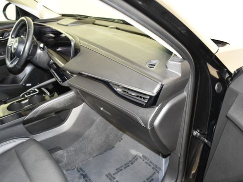 Used 2024 Buick Envision Preferred image 40