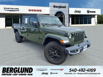 Used 2022 Jeep Gladiator Sport