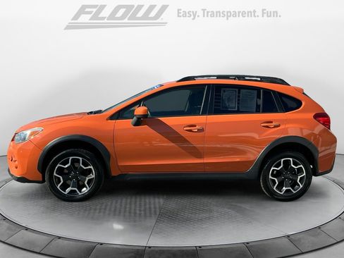 Used 2015 Subaru Crosstrek 2.0i Premium w/ Moonroof Package image 5