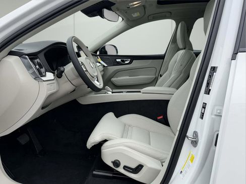 New 2026 Volvo XC60 B5 Ultra w/ Protection Package Premier AWD/4WD image 15