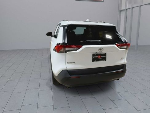 Used 2023 Toyota RAV4 XLE FWD image 7