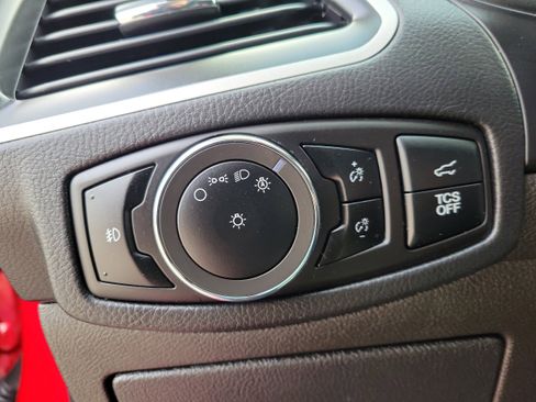 Used 2024 Ford Edge SEL w/ Convenience Package image 23