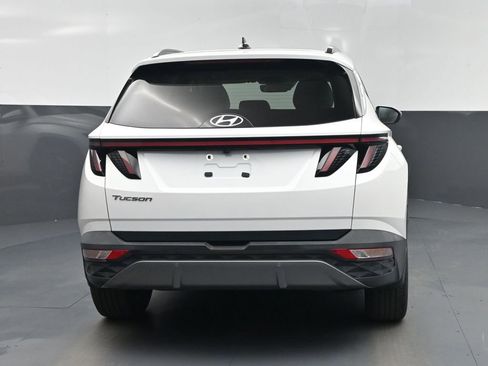 Used 2022 Hyundai Tucson Limited w/ Cargo Package FWD image 11