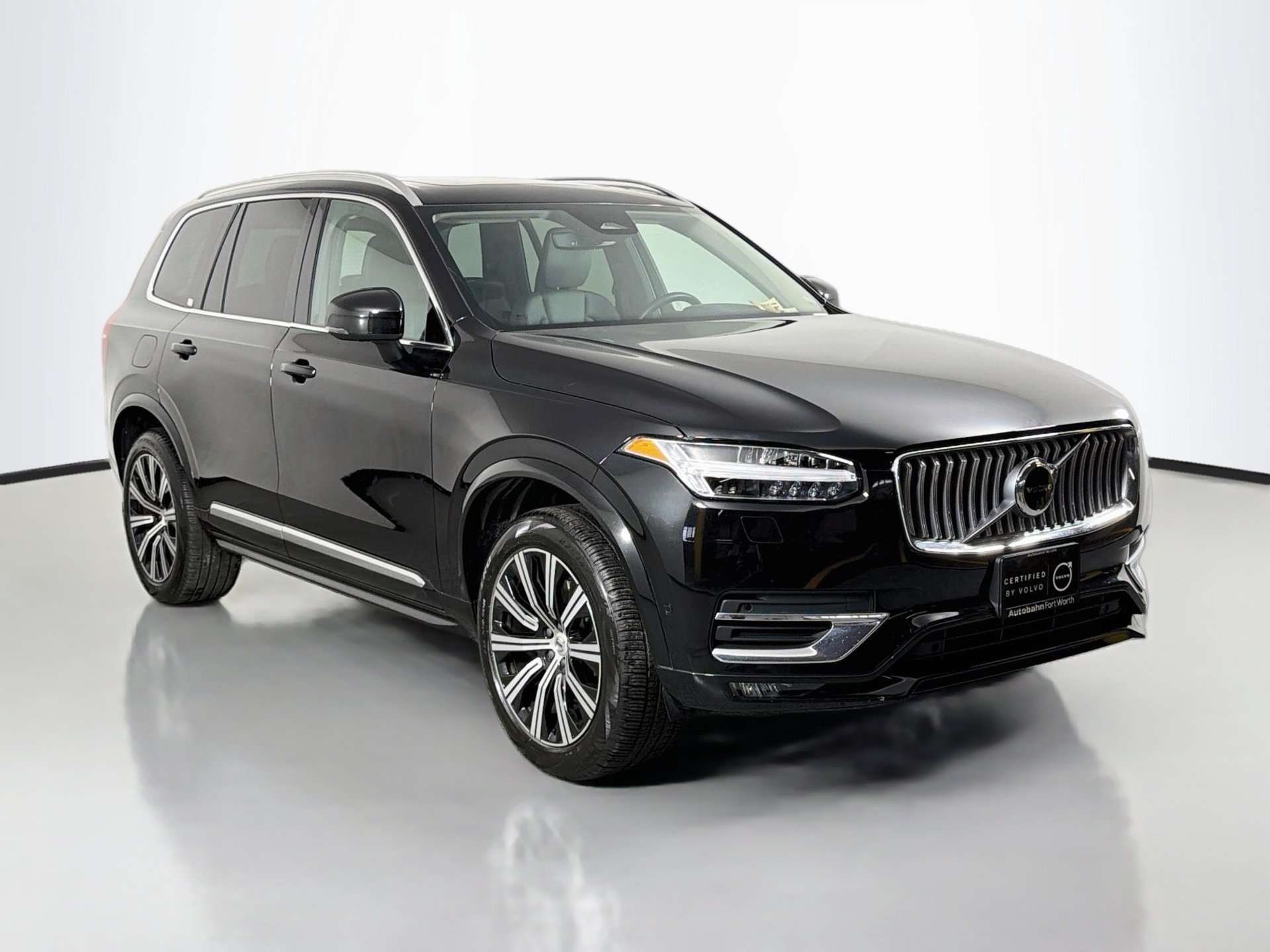 Used 2023 Volvo XC90 B6 Plus w/ Protection Package Premier AWD/4WD image 3