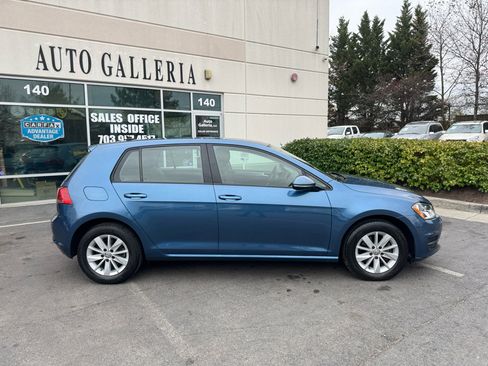 Used 2016 Volkswagen Golf S image 3