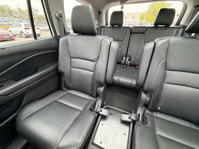 Used 2020 Honda Pilot Elite image 14