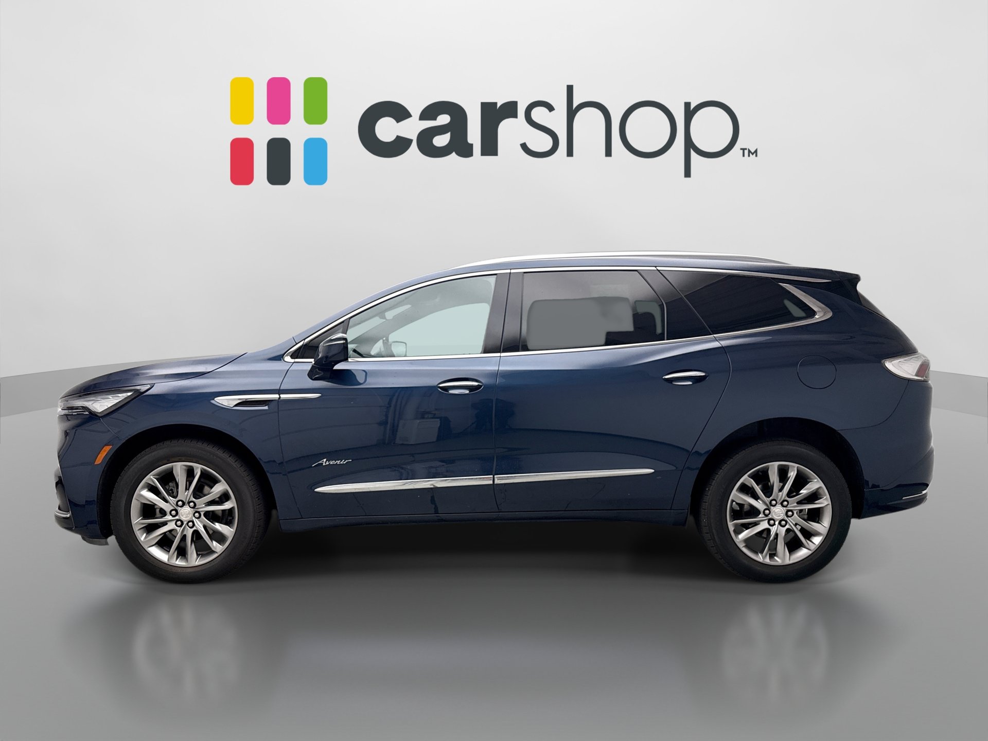 Used 2022 Buick Enclave Avenir w/ Avenir Technology Package AWD/4WD image 2