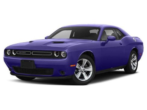 Used 2019 Dodge Challenger SXT w/ Blacktop Package RWD image 1