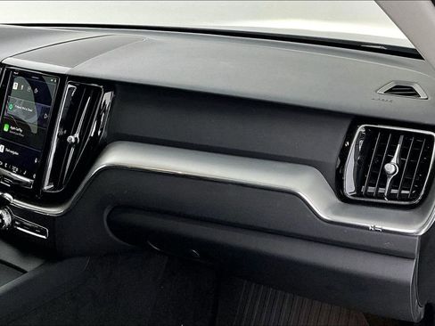 Used 2023 Volvo XC60 B5 Core w/ Climate Package image 21