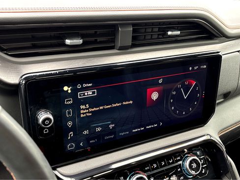 Used 2024 GMC Sierra 1500 AT4 w/ Technology Package image 7