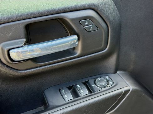 Used 2021 Chevrolet Silverado 1500 Custom w/ LPO, Blackout Package image 22