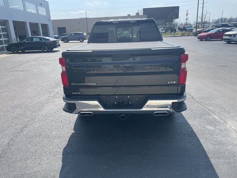 Used 2023 Chevrolet Silverado 1500 LTZ w/ LTZ Premium Package image 5