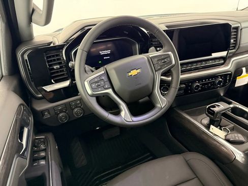 New 2026 Chevrolet Silverado 1500 LTZ w/ LTZ Convenience Package II AWD/4WD image 19