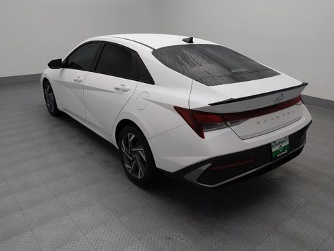 Used 2025 Hyundai Elantra Sport image 5