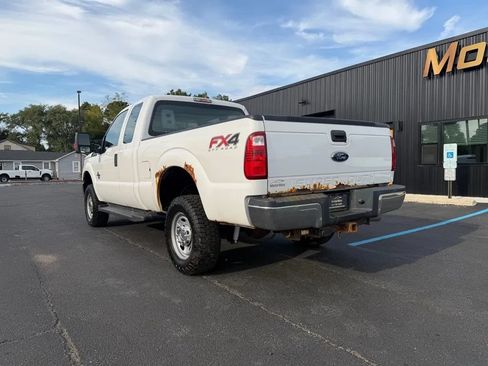 Used 2016 Ford F250 XL w/ XL Appearance Package AWD/4WD image 2