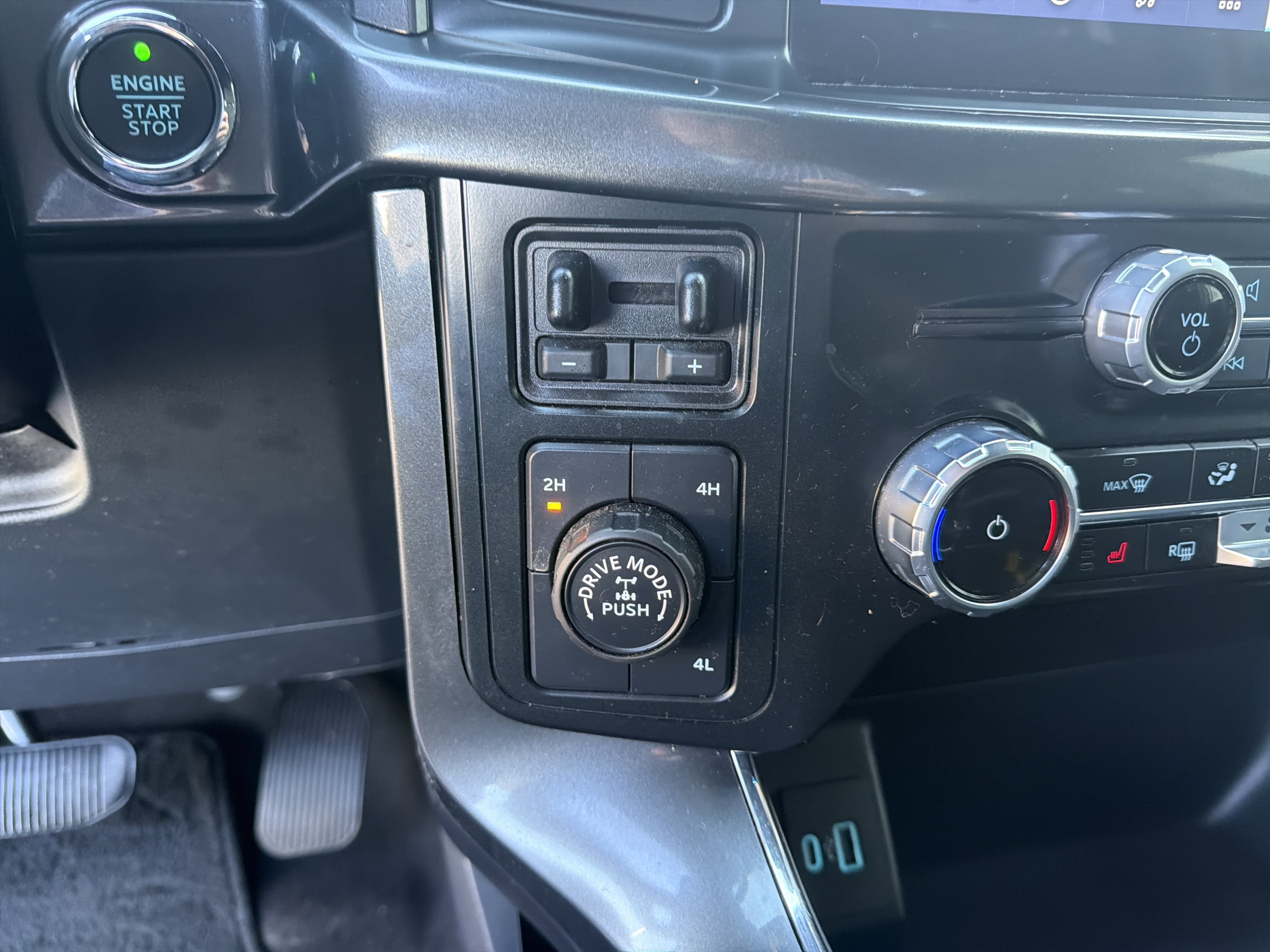 Used 2023 Ford F150 XLT w/ Equipment Group 302A High AWD/4WD image 43