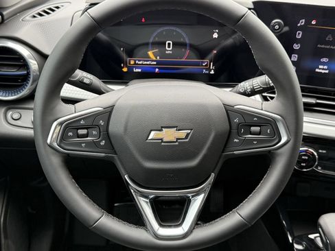 New 2026 Chevrolet Trax LT image 12