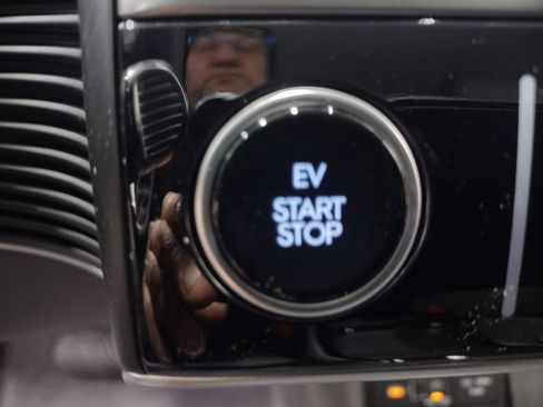 New 2026 Hyundai Ioniq 5 SEL image 29