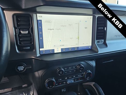 Used 2023 Ford Bronco Outer Banks AWD/4WD image 20