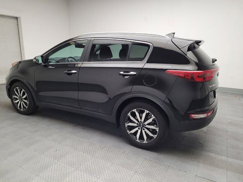 Used 2019 Kia Sportage EX image 3