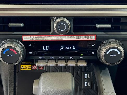 Used 2026 Toyota 4Runner TRD Off-Road Premium w/ Tow Technology Package AWD/4WD image 16
